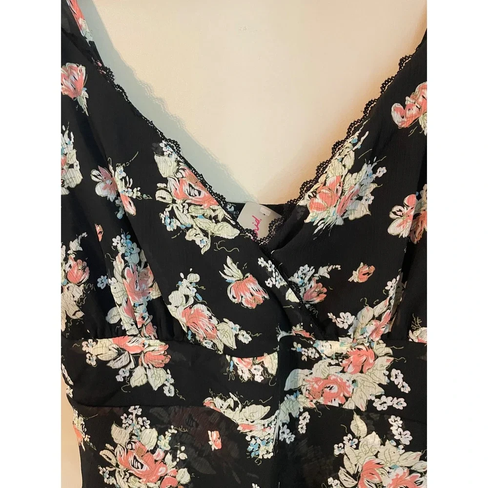 Torrid NWT Deadstock Vintage Y2k Black Floral Chiffon Ruffle Babydoll Top